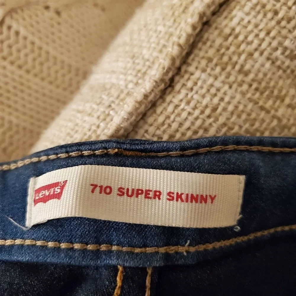 Levi's 710 Everyday Jean Jeggings sz 14